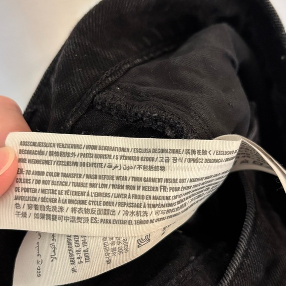 ABERCROMBIE & FITCH The Dad High Rise Jeans in Black - Picture 7 of 8